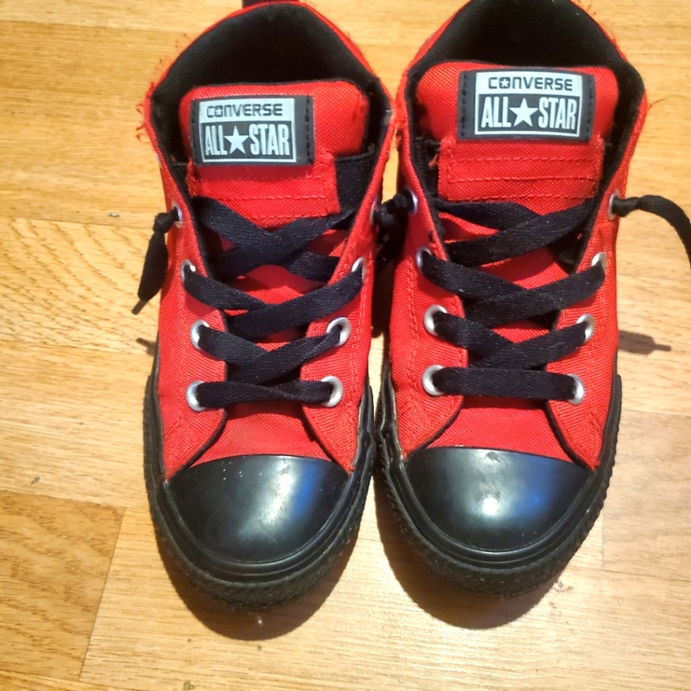 Boys Converse